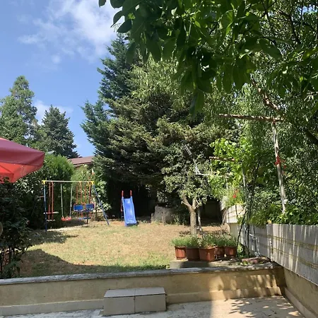 Апартаменти Kabakum With Pool