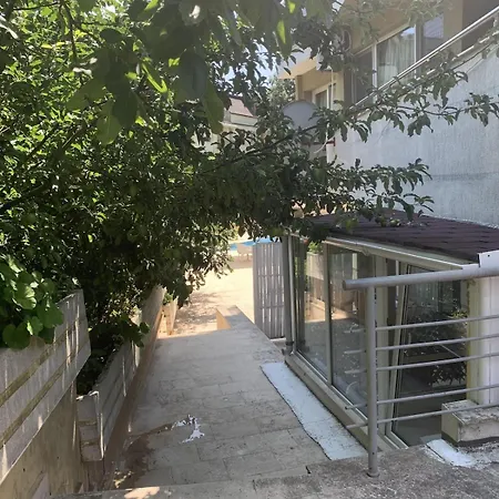 Апартаменти Kabakum With Pool Варна